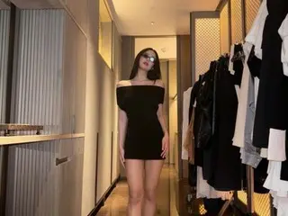 Kaki indah Jennie "BLACKPINK" bersinar dalam balutan mini dress