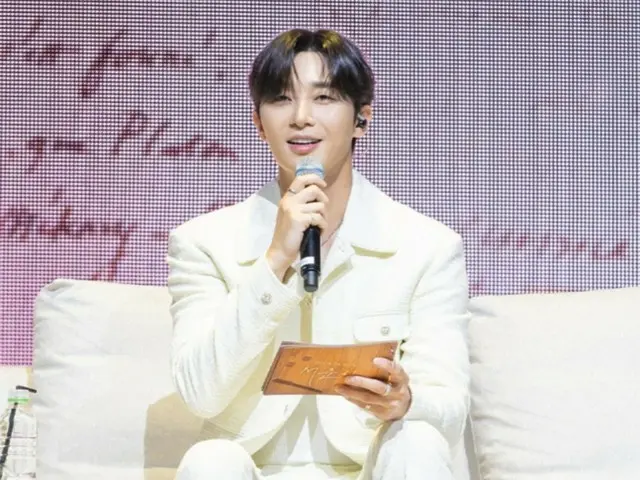 Aktor Park Seo Jun mengakhiri fanmeetingnya di Seoul dengan nada tinggi... “Saya harap kali ini akan menjadi saat yang paling indah”