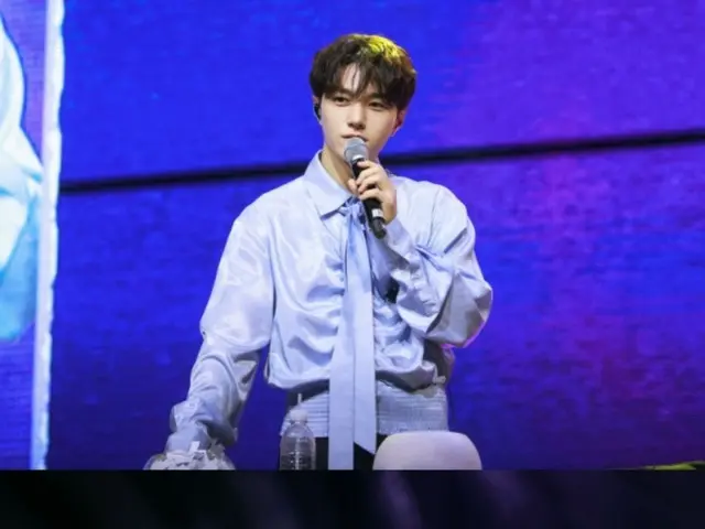 Elle “INFINITE” (Kim Myung Soo) mengadakan fanmeeting yang sukses di Filipina… “Terima kasih kepada para penggemar yang menyambut kami dengan sorak-sorai yang luar biasa di penampilan pertama lagu baru kami”