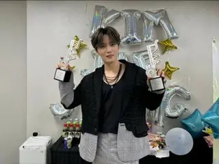 J-JUN meraih juara ke-2 di ``THE FACT MUSIC AWARDS'' 2024... ``Belajar, berlatih, dan tumbuh dengan sikap rendah hati untuk menjadi artis yang sehat''