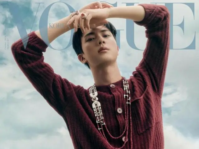 “Vogue Korea” edisi Oktober 3 set tipe dengan “BTS” JIN di sampulnya…Terbukti populer dengan buku terlaris #1