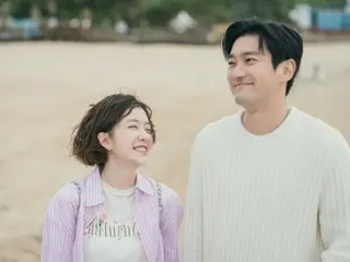 Siwon "DNA Lover" (SUPER JUNIOR) & Jung InSun merilis potongan gambar momen mesra mereka...Kencan di tepi pantai