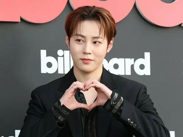 Ha Sung Woon, Juara 1 untuk “Penyanyi pria yang ingin kulihat dedaunan musim gugur”… Juara 2: Cha Eun Woo dari “ASTRO”, Juara 3: Juyeon dari “THE BOYZ”