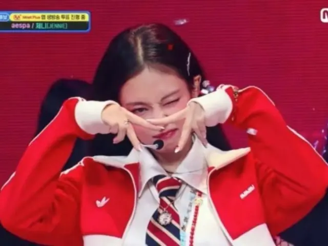 Jennie "BLACKPINK" comeback dengan lagu barunya "Mantra" dan menduduki peringkat pertama di "M COUNTDOWN"!