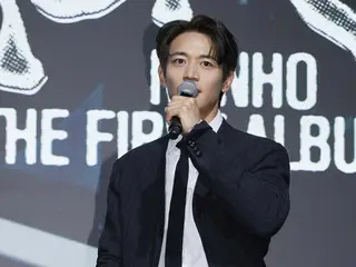 Minho "SHINee" menyelesaikan "teka-teki solo SHINee" dengan dukungan senior dan junior SM Entertainment...Hari ini (ke-4) album lengkap pertama "CALL"
 KEMBALI” dirilis