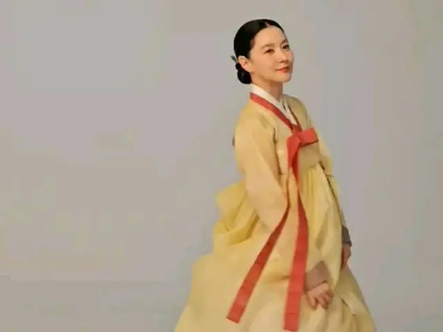 Aktris Lee Yong Ae mengungkap pemotretan gravure Hanbok...Kembalinya "Jaggeum" setelah 20 tahun