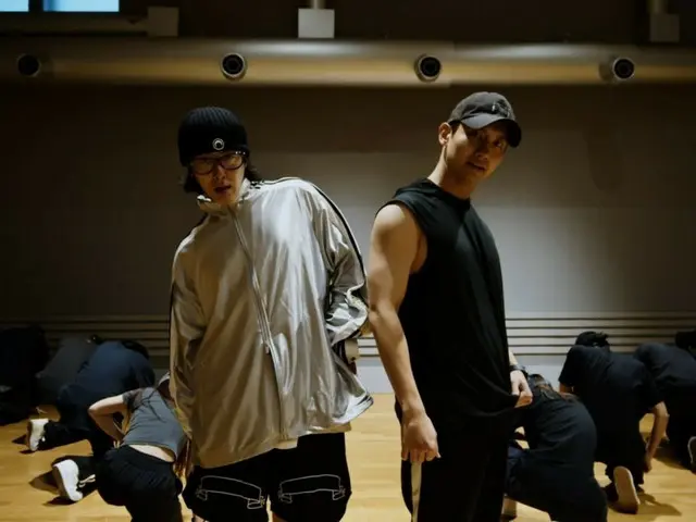 "TVXQ" merilis video latihan dance untuk lagu "SWEET SURRENDER" dari album "ZONE" untuk memperingati 20 tahun debut Jepang (termasuk video)