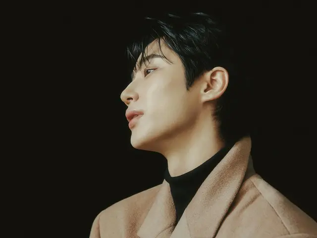 Aktor Byeon WooSeok terpilih sebagai duta baru merek fesyen kasual "GIORDANO"... "Kyun" dalam balutan mantel (dengan video)