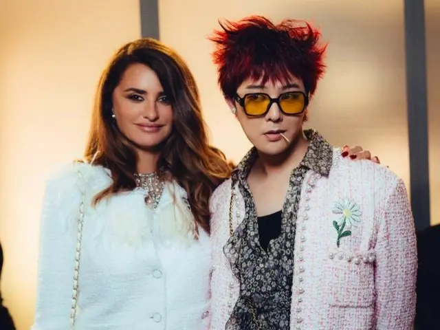 Dua pengambilan gambar G-DRAGON (BIGBANG) dengan aktris Penelope Cruz dan penyanyi-penulis lagu Angel menjadi topik hangat