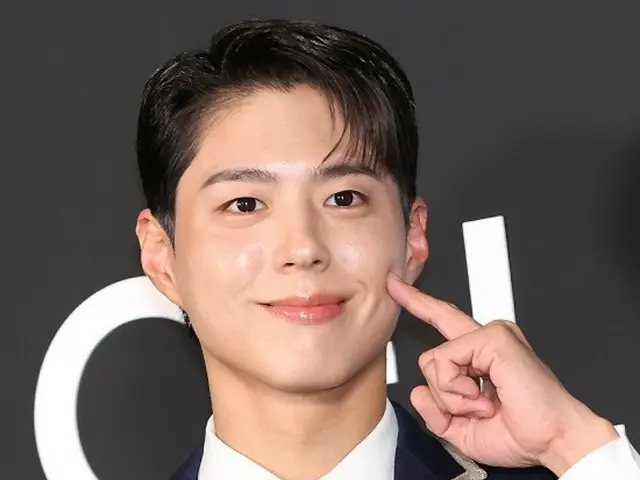 [Foto] Park BoGum & “TWS” & “NewJeans” Daniel berpartisipasi dalam acara peringatan pembukaan toko pop-up “Celine”