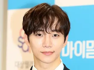 Junho "2PM" membuktikan popularitasnya yang stabil setiap bulan... "Pertarungan akhir tahun 'Netizen Award'" akan panas hingga akhir tahun