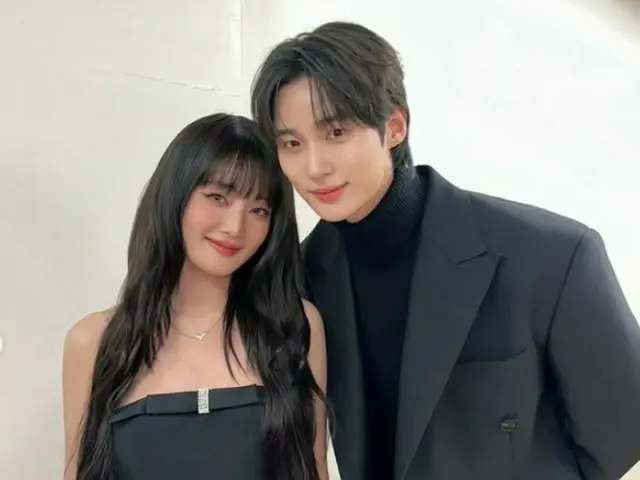 Byun Woo-seok x Minnie ((G)I-DLE), foto close-up dengan penampilan serupa..."Bagaimana kabar kalian berdua?"