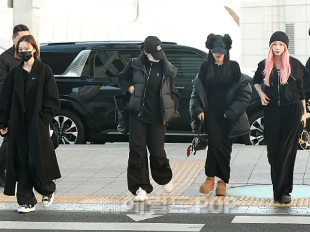 [Foto bandara] “aespa” berangkat ke Jepang dengan pakaian serba hitam