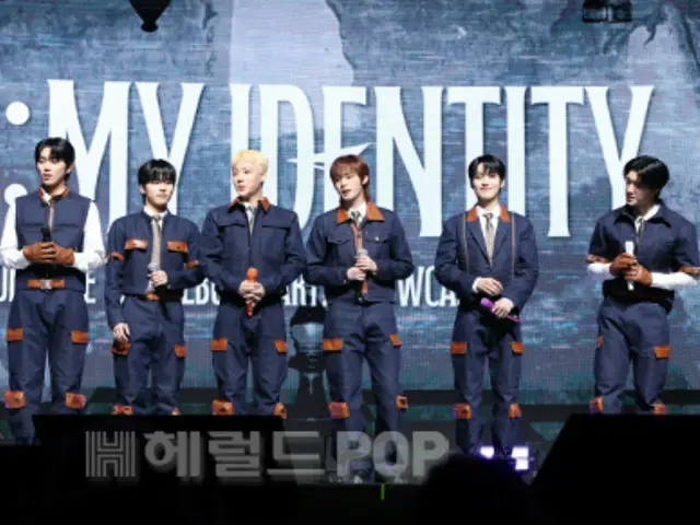 [Foto] ONF menggelar showcase untuk merayakan perilisan album lengkap ke-2 Part.1 "ONE: MY IDENTITY"