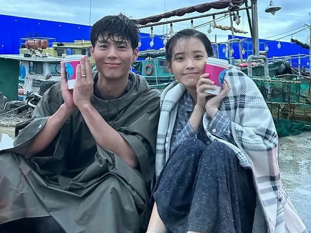 IU dan Park BoGum merilis B-cut dari babak kedua "Thank You"... Suasana yang mengharukan