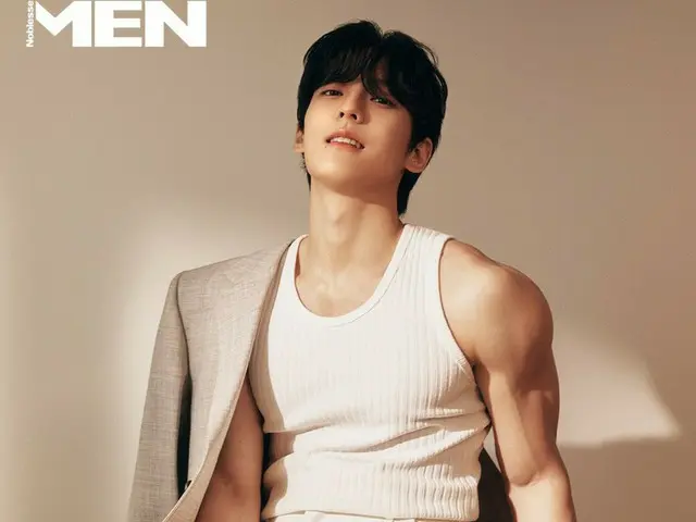 "BTOB" Minhyuk merilis pictorial... Perhatian tertuju pada lengan atasnya yang seperti patung dan mengesankan