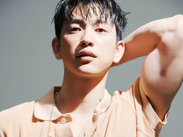 "GOT7" Jinyoung, pemotretan dan wawancara dirilis... "Aktor dan penyanyi... semakin menuntut fisik, semakin kuat mentalitasnya"