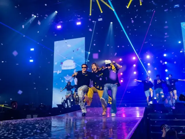 G-DRAGON & SOL tampil di konser D-LITE BIGBANG... Medley lagu hits BIGBANG