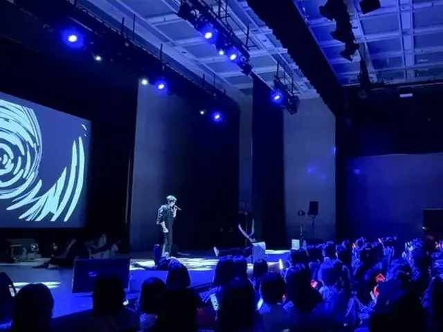 Rocky (mantan anggota ASTRO) sukses merampungkan konser di Taiwan dan Jepang... Memamerkan penampilan yang dinamis