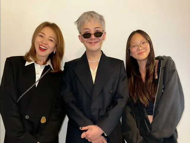 Sarang-chan bertemu kembali dengan G-DRAGON (BIGBANG) untuk pertama kalinya dalam 8 tahun... "Paman Buyut GD"