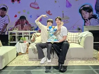 Aktor Gong Myung sukses merampungkan fan meeting-nya di Korea...Adiknya DOYOUNG dari "NCT" tampil mengejutkan