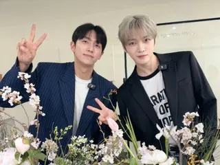 J-JUN & Lim Seulong, duo visual yang tidak ada apa-apanya dibandingkan dengan bunga