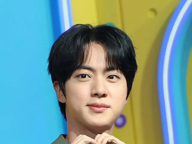 JIN BTS menempati posisi pertama di M COUNTDOWN tanpa tampil di TV... Bukti popularitas yang meledak-ledak (video disertakan)