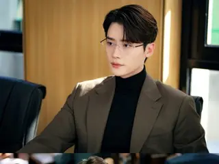 Aktor Lee Jung-suk kembali setelah 2 tahun dengan drama "Seocho-dong"