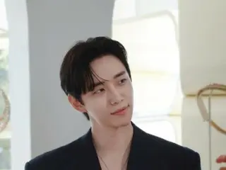 Junho 2PM, dengan penampilan bak pangeran...elegan dan keren