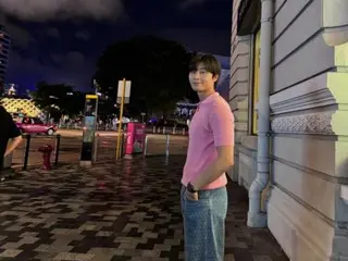 Penampilan alami Park Seo Jun juga menarik... Momen santai di Hong Kong