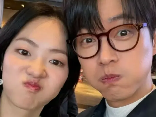 Nam Goong Min memamerkan pipi imutnya untuk pertama kalinya dalam hidupnya