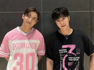 "TVXQ" menyapa penggemar setelah pertunjukan "SMTOWN LIVE 2025" di London...sangat lucu dan keren!