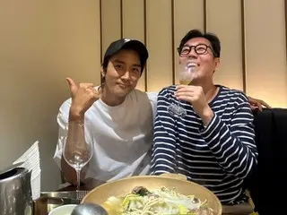 Song Seungho berterima kasih kepada Kim Youngchul atas mobil kafenya