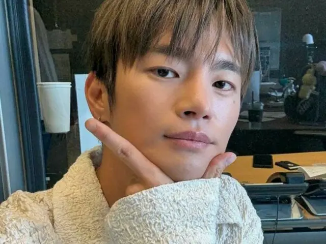 Seo In Gook & Kang Mi Na mengumumkan dimulainya siaran "TWELVE" (23) dengan visual mereka yang mengharukan