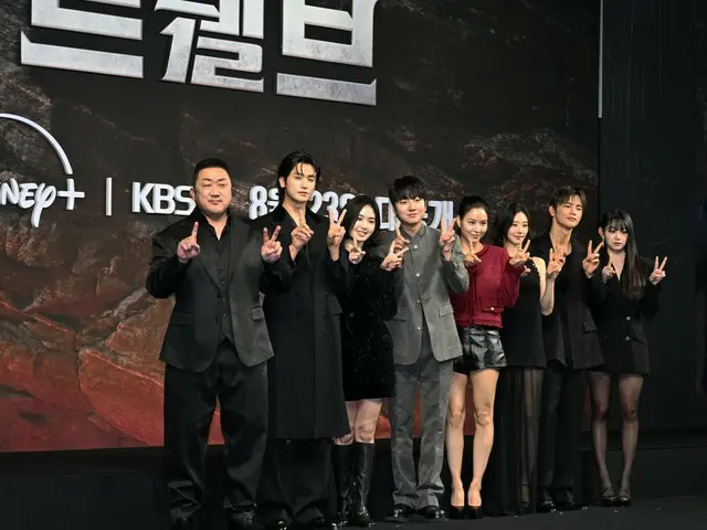 [Foto] Ma Dong Seok, Park Hyung Sik, Seo In Gook, dan lainnya menghadiri presentasi produksi drama baru "TWELVE"