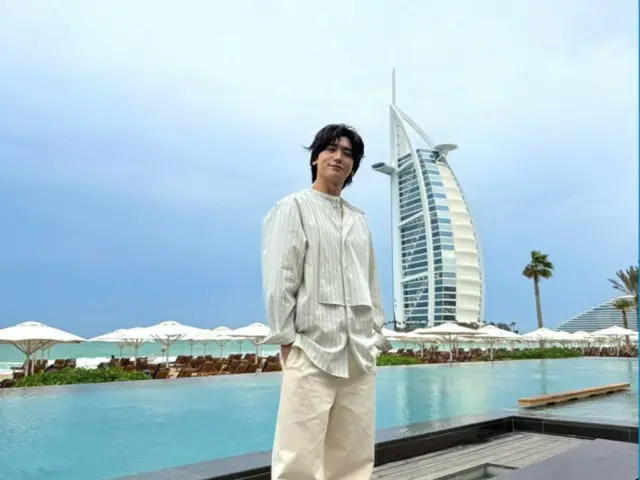 Park Hyung Sik, pusat perhatian di Dubai... visualnya yang cerdas