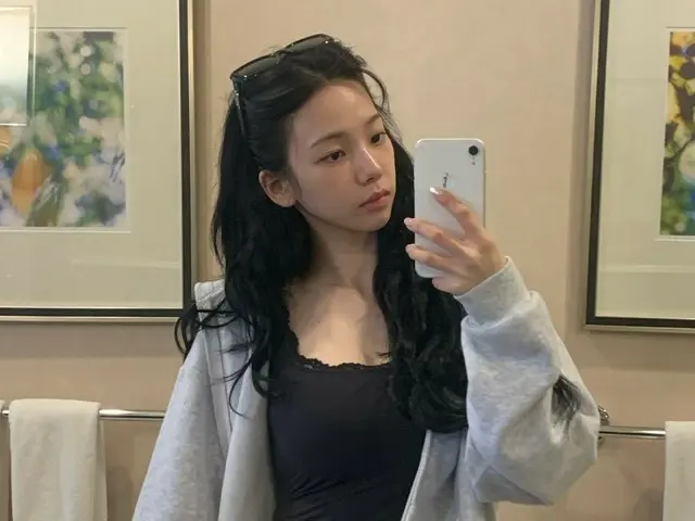"aespa" Karina, kecantikan tingkat AI bahkan tanpa riasan... Berbagi kehidupan sehari-harinya yang alami