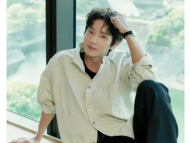 Aktor Lee Jun-gi merilis foto dan wawancara yang diambil di Osaka... "Mempertimbangkan proyek berikutnya, mempersiapkan babak baru"