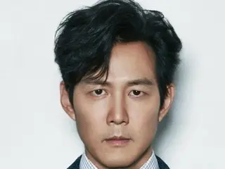 Aktor Lee Jung-jae menyumbangkan 11 juta won untuk menyediakan produk sanitasi bagi perempuan muda yang rentan