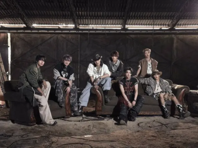 NCT DREAM meledak dengan energi yang mendobrak semua batasan di atas panggung dengan lagu baru mereka "Beat It Up"!