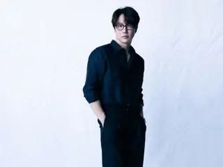 Penyanyi Sung Si Kyung akan berpartisipasi dalam OST untuk drama "Waiting for Kyung Do" yang dibintangi Park Seo Jun...Pra-rilis pada 4 Desember