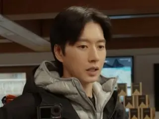 Aktor Park Hye Jin terlihat di Swiss setelah hiatus dua tahun... trekking dengan DEX dan Lee Si Eon