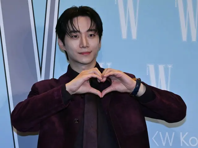 Junho 2PM menempati posisi kedua dalam kategori aktor pria peringkat bintang