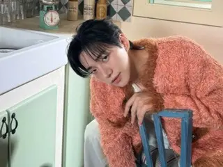 Lee Junho 2PM, imut namun seksi dengan pesona misterius