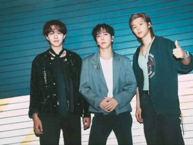 Hari pertama konser CNBLUE di Chiba berakhir! ... "Panasnya BOICE Chiba mencuri hati CNBLUE malam ini!"