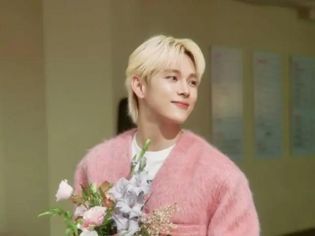 Yim Siwan, pesona manis dalam jaket merah muda