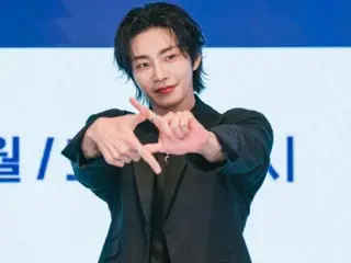 Kim Jae Young, yang menjadi seorang idola, berkata, "Saya ingin menjadi visual center, terinspirasi oleh DAY6, CNBLUE, dan FTISLAND."