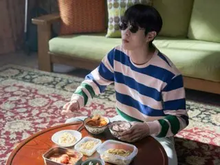 Choi Woo-shik, Jang Hye-jin, dan Gong Seung-yeon mempromosikan bakti kepada orang tua di Tahun Baru melalui film "Number One".