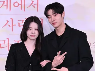 [Foto] Choo Young Woo, Shin Sia dan lainnya menghadiri pemutaran perdana film "Even if this love disappears from the world tonight" untuk pers Korea.